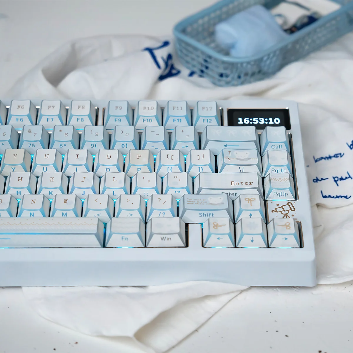 Winter Letter Series Folded Shadow Keycap Set, viewed from an artistic angle, highlighting the crisp lines and minimalist winter aesthetic.