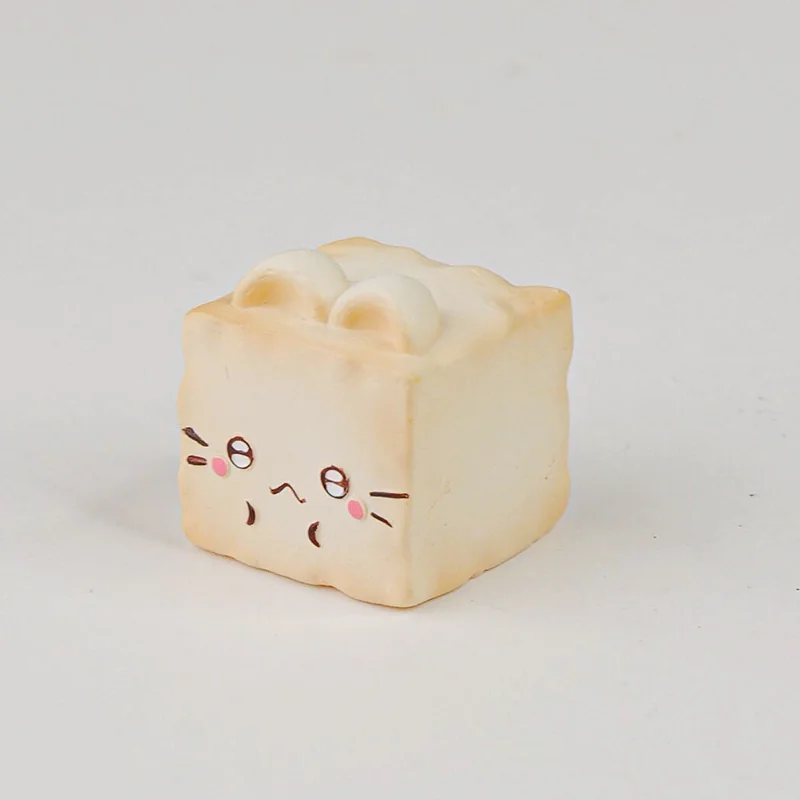 Handcrafted whimsical Cat Oden resin artisan keycap: a cute cat prepares a miniature old tofu dish. Vibrant, playful food art for your keyboard.