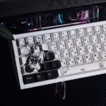 Iconic Killua Zoldyck PBT keycaps from Hunter x Hunter, featuring vibrant, detailed five-sided dye-sublimation art. A premium, artistic collectible.