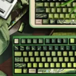 Detailed view of the premium Marvel Loki Keycap, showcasing its regal green and gold finish from a unique angle, embodying mischievous elegance.