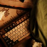 Unique Shakespearean Artistry PBT Dye-Sub Keycap Set, displaying classic literary motifs and elegant typography. A sophisticated Shakespeare Keycap Set.