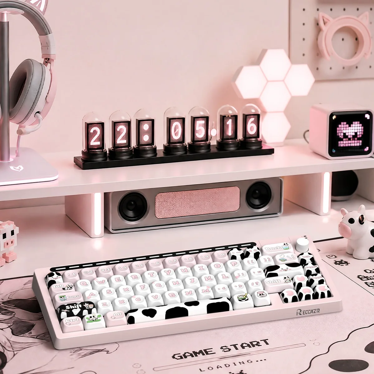 R66 MuMu Dairy Cow Custom Mechanical Keyboard, playful hot-swappable, triple-mode design with charming cow-themed keycaps and bright RGB.