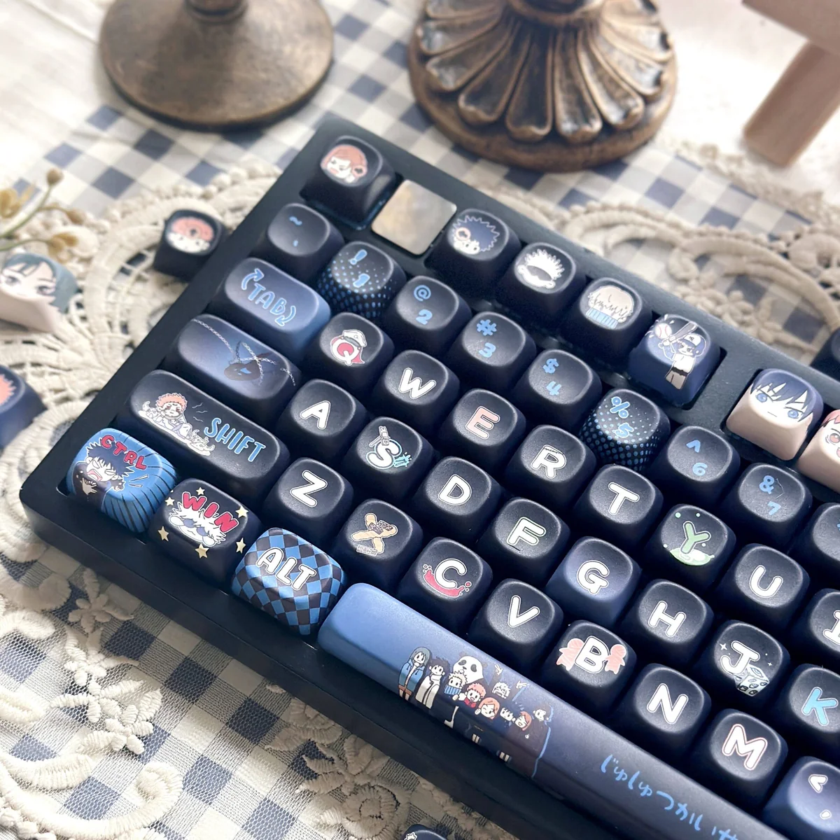 Authentic Jujutsu Kaisen PBT Dye-sub keycaps, MOA profile, feature vibrant anime/dark fantasy symbols and premium quality from all angles.