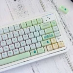 Vibrant Jelly Green PC Keycap Set, showcasing its nature-inspired MAO profile with a smooth, jade-like finish from a captivating angle.