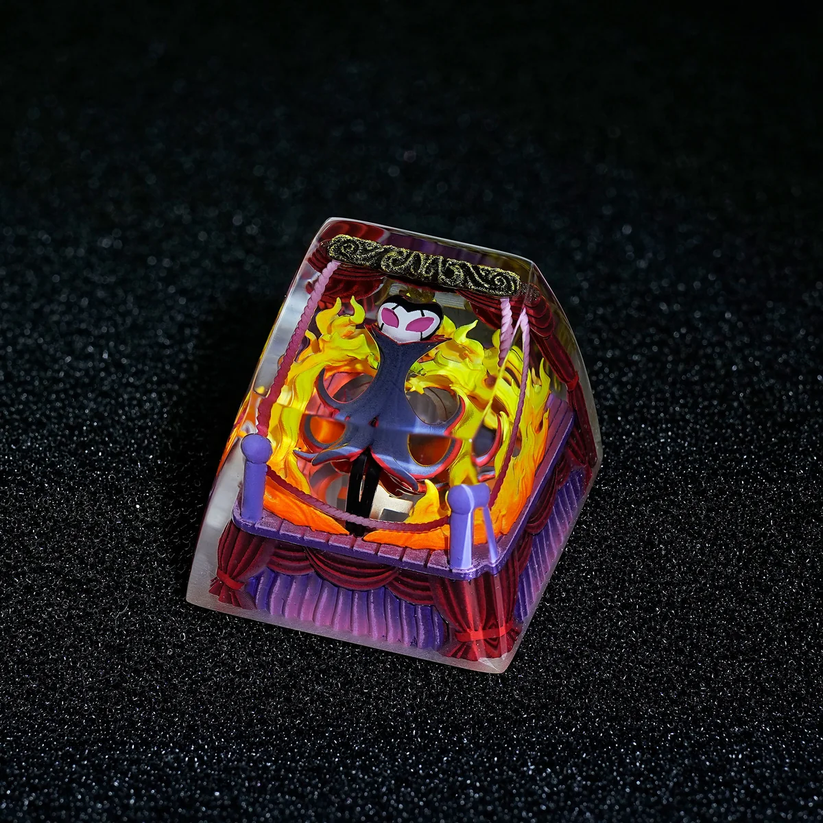 Artisan Hollow Knight Troupe Master Grimm Keycap, SA R1 profile, featuring intricate character design and vibrant transparent resin details.