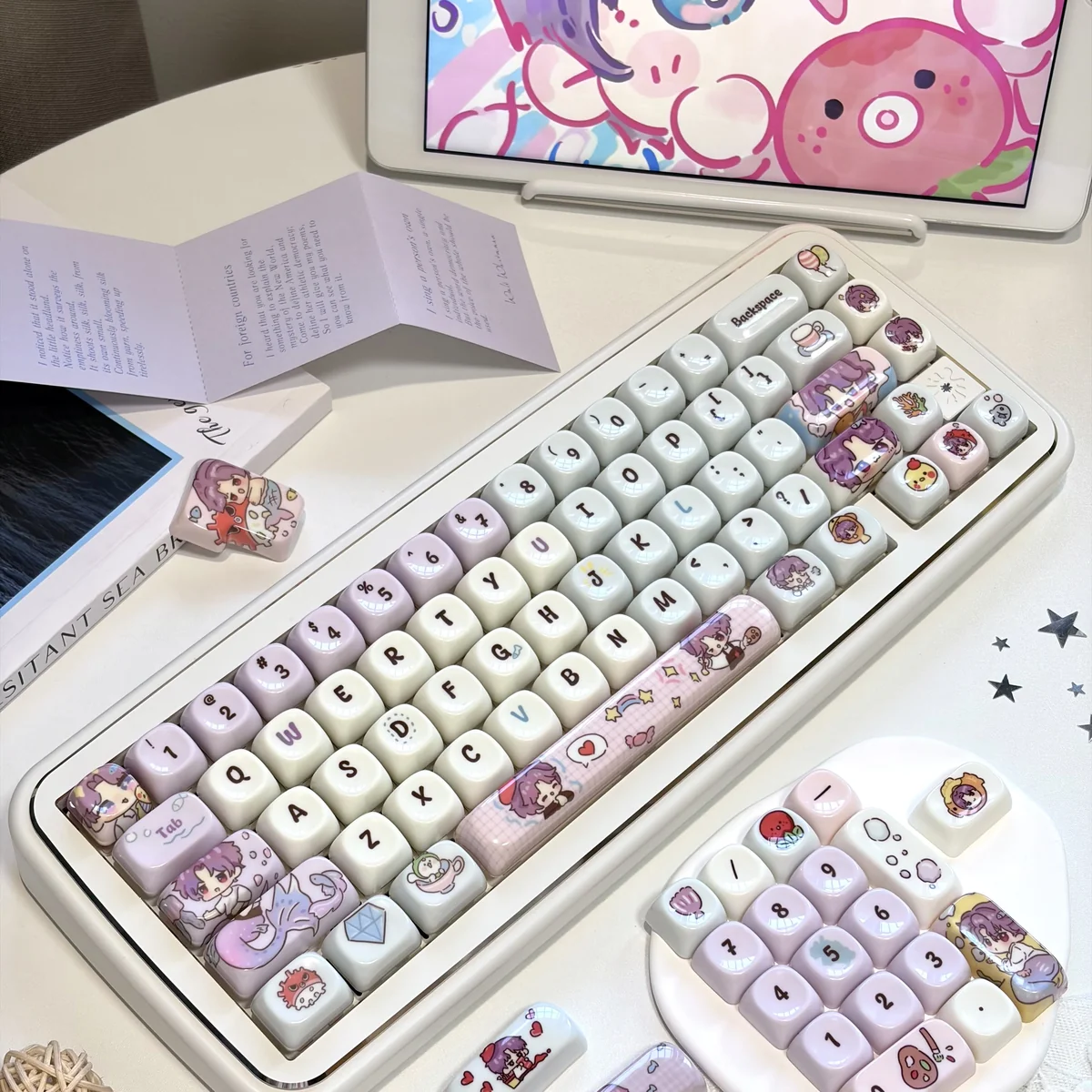 Exclusive Love & Deepspace Zayne & Rafayel & Xavier PBT keycaps display smooth jade-like finish, elegant character art, and premium romantic style.