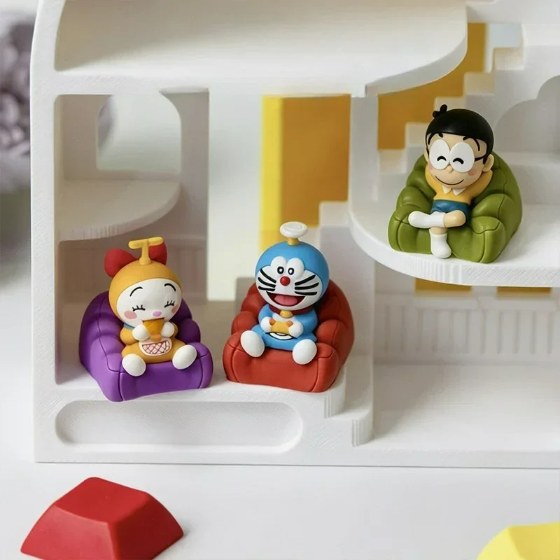 A detailed view of the iconic Nobita Nobi keycap, a custom ESC keycap featuring Nobita's innocent expression and vibrant design, adding playful charm.