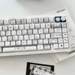 Sweet Checker PBT side-lit keycaps showcasing charming plaid patterns, crisp top legends, and unique side-lit glow for a cozy, joyful aesthetic.