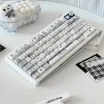 Sweet Checker PBT side-lit keycaps gallery. Displays charming plaid, unique side-lit legends, and durable PBT material for joyful typing.