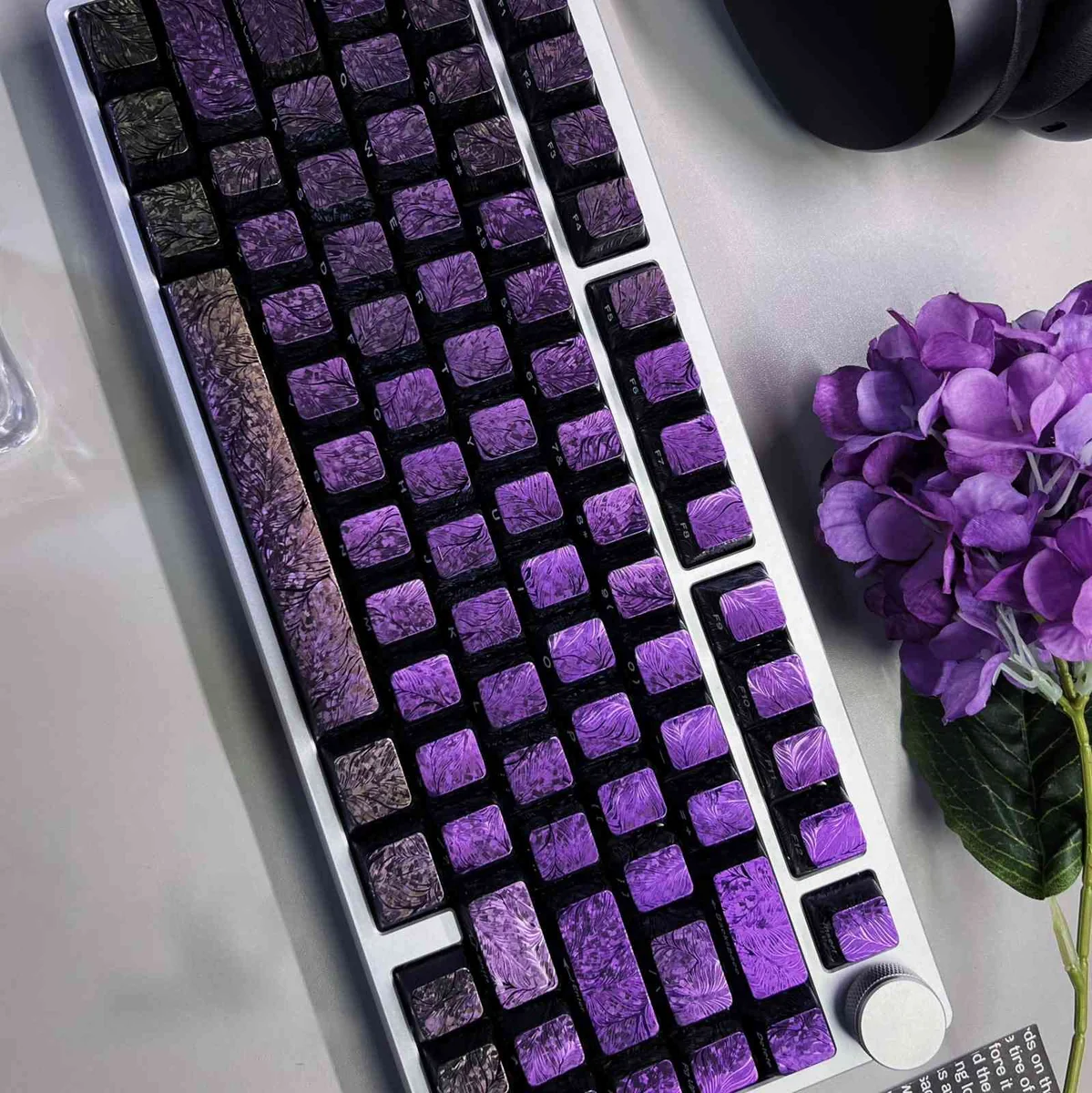 Peacock Keycap Set gallery image: iridescent feather art, intricate side-engraved legends. Multiple angles highlight elegant peacock patterns.