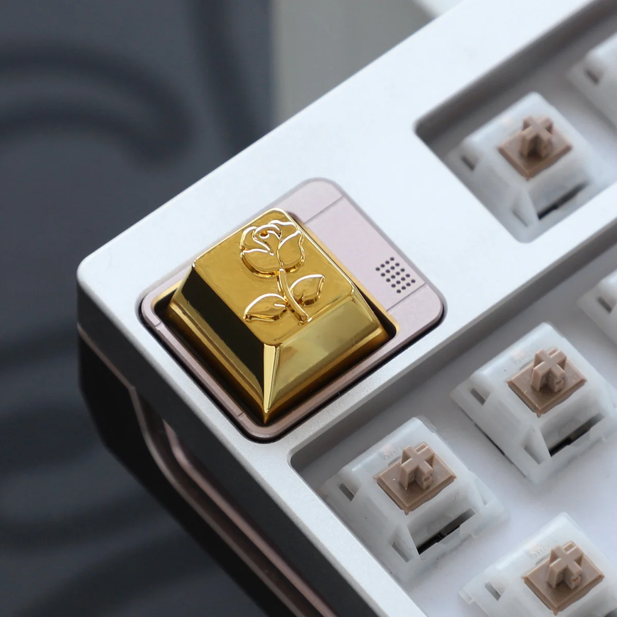 Limited edition light blue zinc alloy rose artisan metal keycap, intricate design, mysterious sea fog, and romantic elegance.