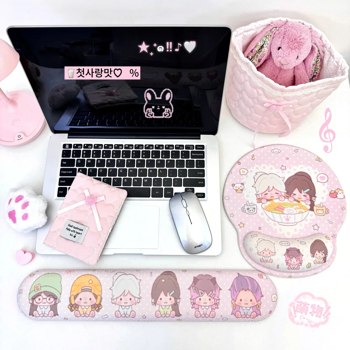 Vibrant Valorant wrist rest set featuring playful cartoon characters, offering ergonomic comfort and stylish support for gamers.