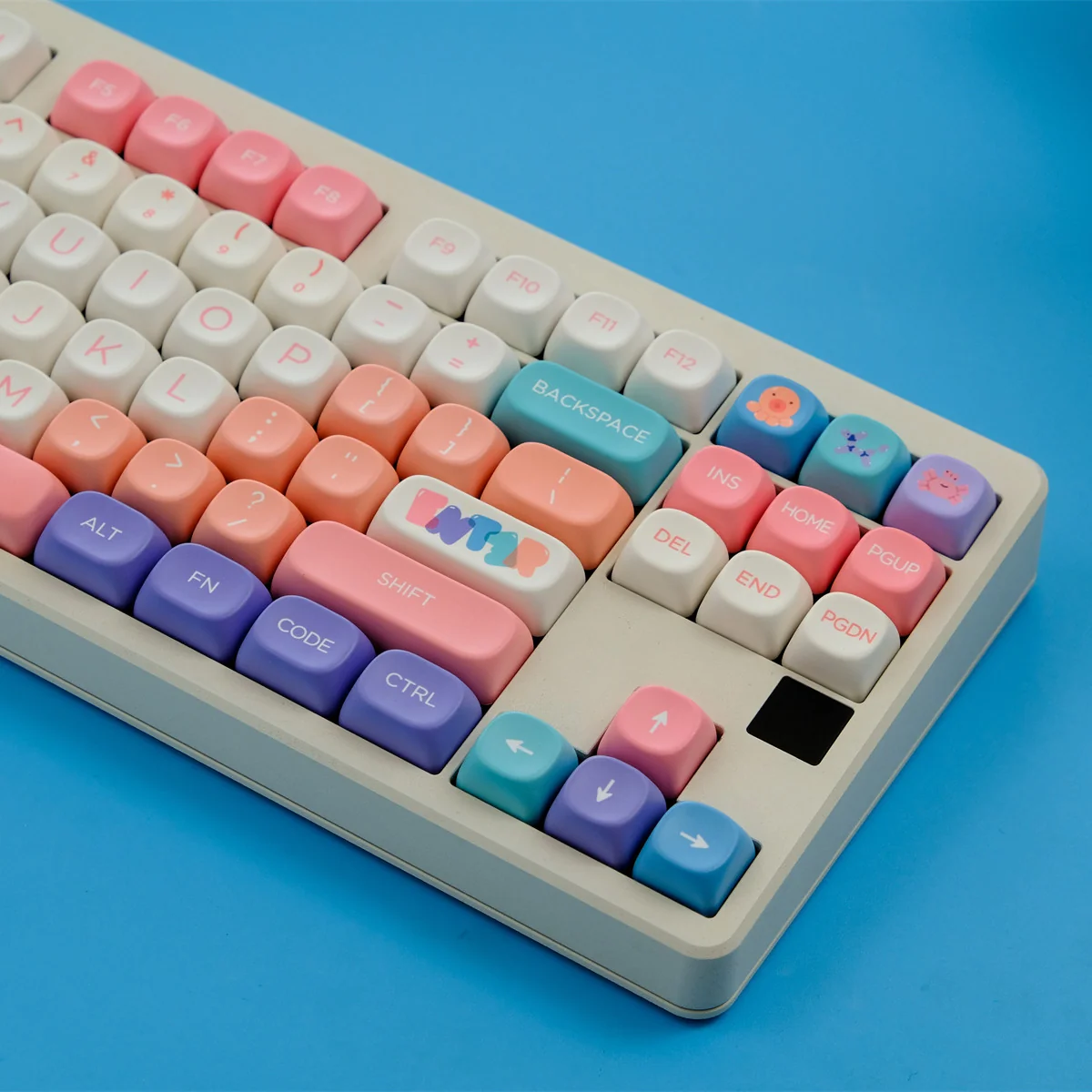 A vibrant close-up view of the whimsical Balloon Party MOA keycaps set, highlighting the unique MOA profile and playful balloon-themed design.